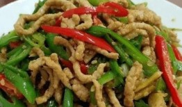 尖椒肉丝爆料怎么做视频,家常美味，轻松学会