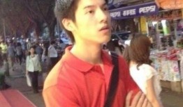 帅哥小周爆料微博视频