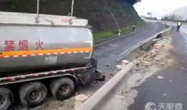 云南发油罐车爆料视频,惊心动魄的瞬间