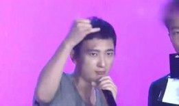 娱乐圈爆料人博主是谁,揭秘幕后真相，揭秘娱乐圈那些不为人知的故事